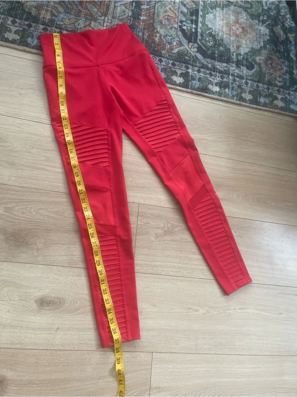 ALO YOGA Size Small Motto woman's leggings